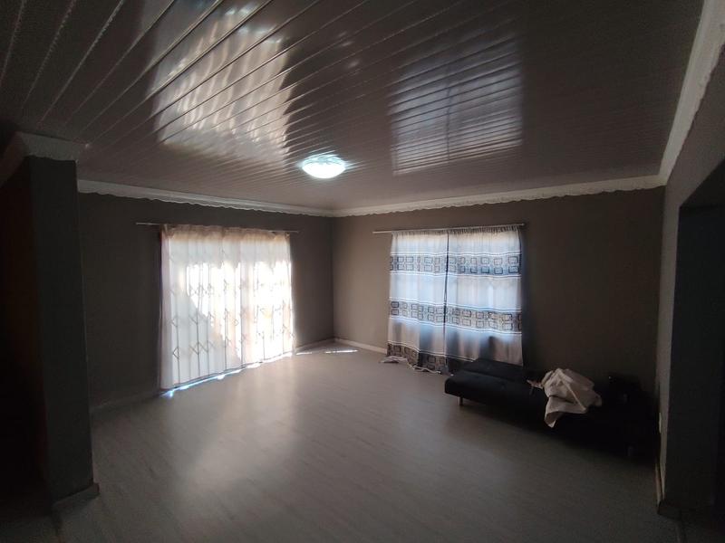 4 Bedroom Property for Sale in Vaalpark Free State